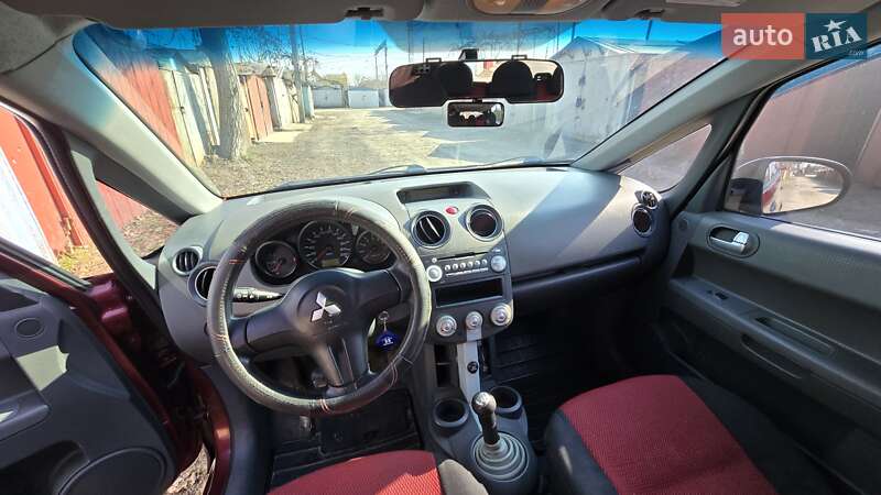 Хетчбек Mitsubishi Colt 2007 в Ужгороді
