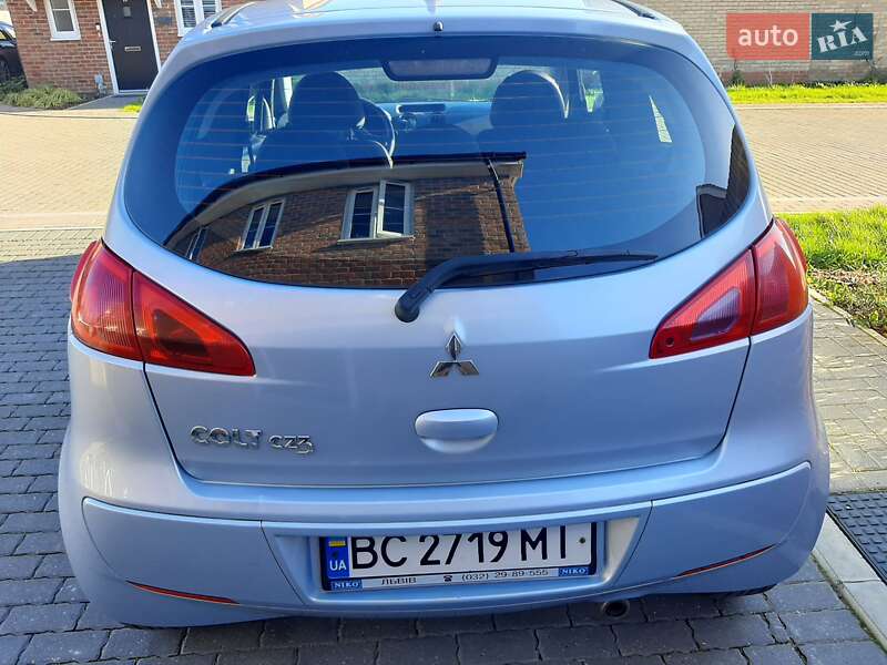 Хэтчбек Mitsubishi Colt 2007 в Львове