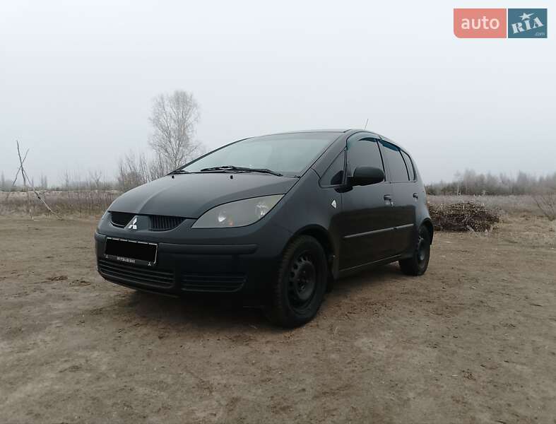 Хэтчбек Mitsubishi Colt 2007 в Житомире