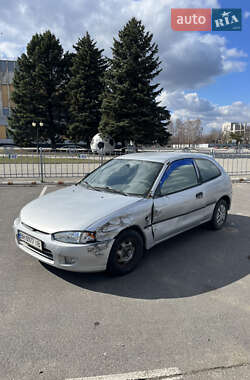 Хэтчбек Mitsubishi Colt 1996 в 