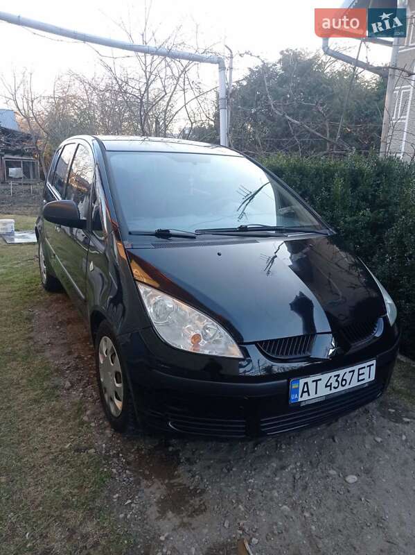 Хэтчбек Mitsubishi Colt 2007 в 