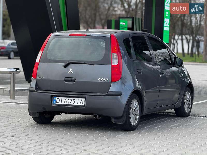 Хэтчбек Mitsubishi Colt 2008 в Одессе