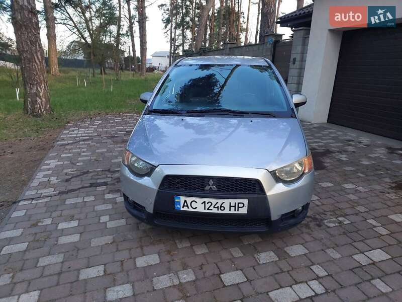 Хэтчбек Mitsubishi Colt 2011 в Чернигове