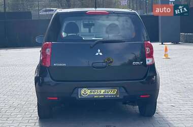 Хэтчбек Mitsubishi Colt 2009 в 