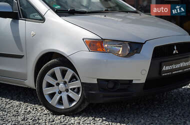 Хэтчбек Mitsubishi Colt 2009 в 