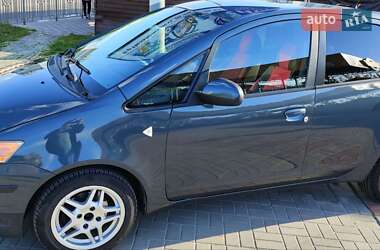 Хэтчбек Mitsubishi Colt 2009 в 