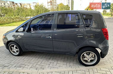 Хэтчбек Mitsubishi Colt 2010 в 