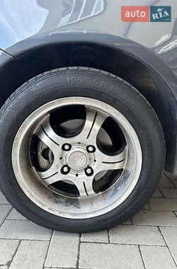 Хэтчбек Mitsubishi Colt 2010 в 