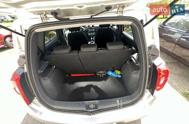 Хетчбек Mitsubishi Colt 2011 в 