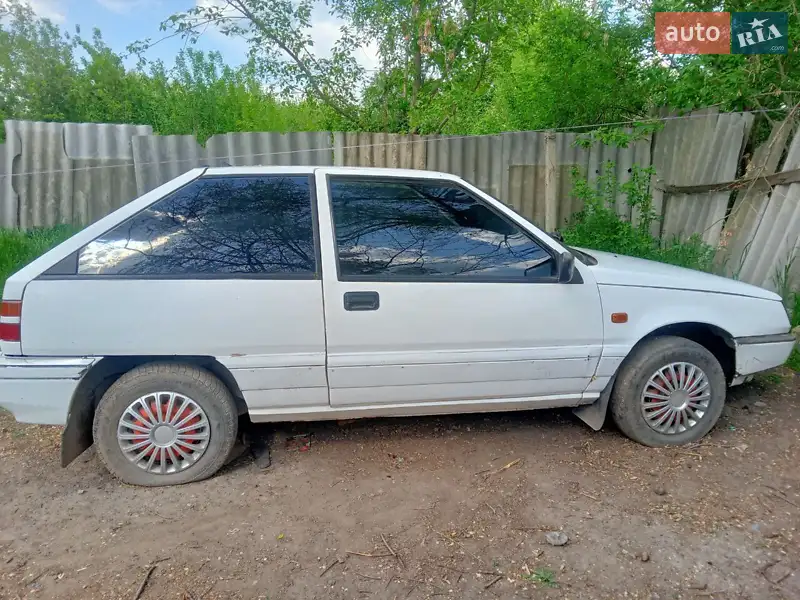 Mitsubishi Colt 1987
