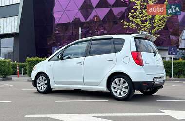 Хэтчбек Mitsubishi Colt 2010 в 