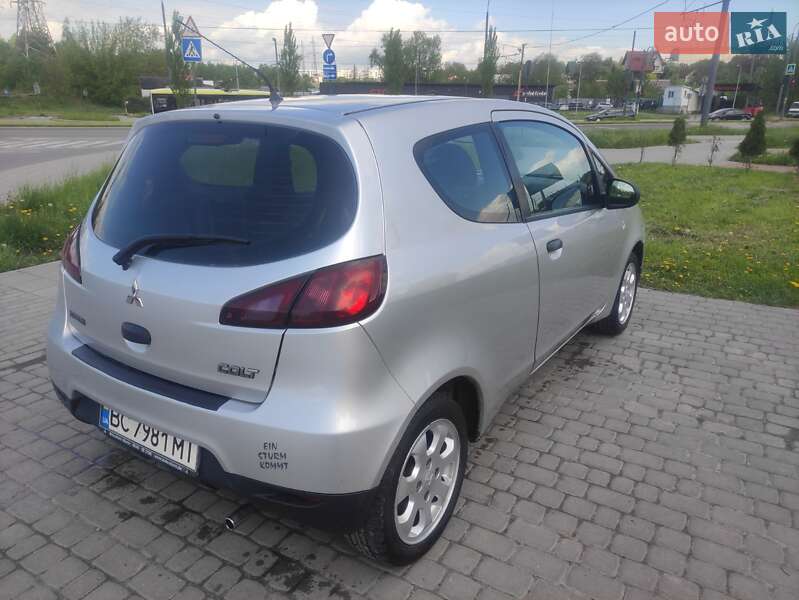 Хэтчбек Mitsubishi Colt 2009 в Львове