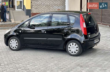 Хэтчбек Mitsubishi Colt 2005 в 