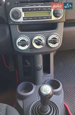 Хэтчбек Mitsubishi Colt 2010 в 