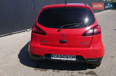 Хэтчбек Mitsubishi Colt 2010 в 