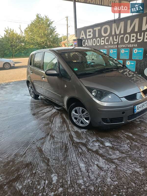 Хетчбек Mitsubishi Colt 2007 в 