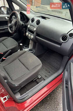 Хэтчбек Mitsubishi Colt 2008 в 