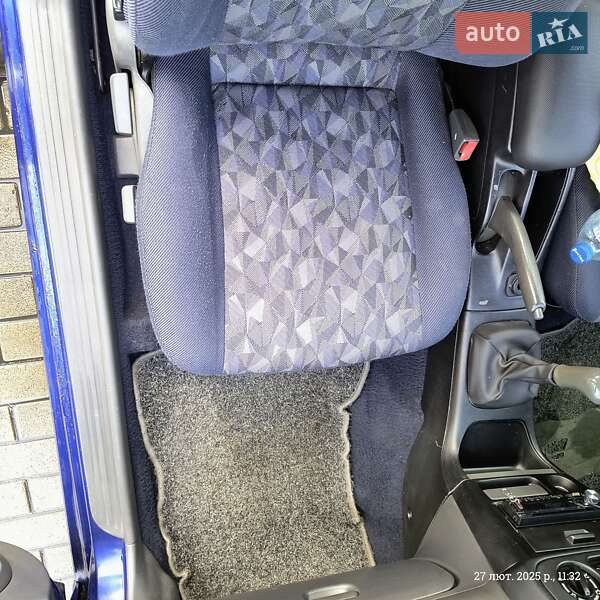 Хэтчбек Mitsubishi Colt 1997 в Черновцах