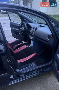 Хетчбек Mitsubishi Colt 2006 в 
