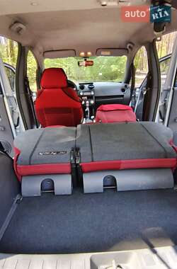 Хетчбек Mitsubishi Colt 2006 в 