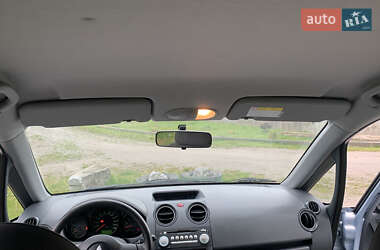 Хэтчбек Mitsubishi Colt 2005 в 