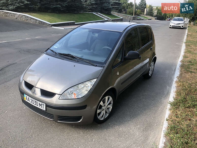 Хетчбек Mitsubishi Colt 2007 в Києві