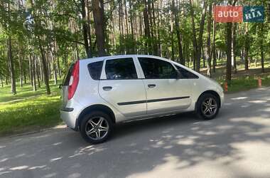 Хэтчбек Mitsubishi Colt 2006 в 