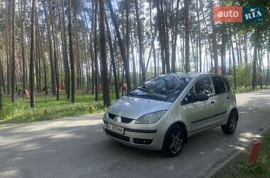 Хэтчбек Mitsubishi Colt 2006 в 