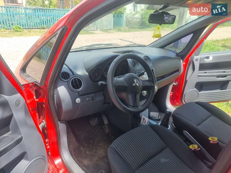 Хэтчбек Mitsubishi Colt 2007 в Житомире