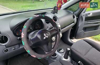 Хетчбек Mitsubishi Colt 2007 в 