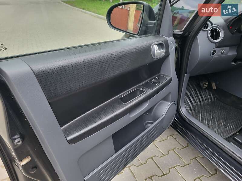 Хетчбек Mitsubishi Colt 2007 в Хмельницькому