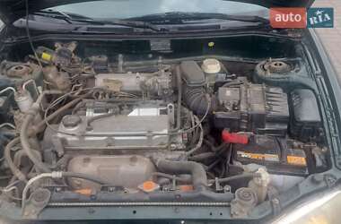 Хэтчбек Mitsubishi Colt 2000 в 