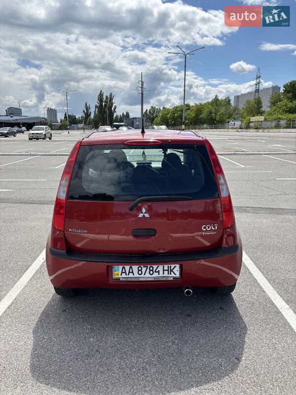 Хэтчбек Mitsubishi Colt 2008 в Киеве