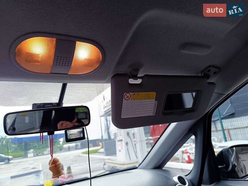 Хэтчбек Mitsubishi Colt 2011 в Киеве
