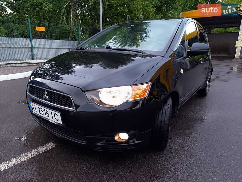 Хэтчбек Mitsubishi Colt 2011 в Киеве