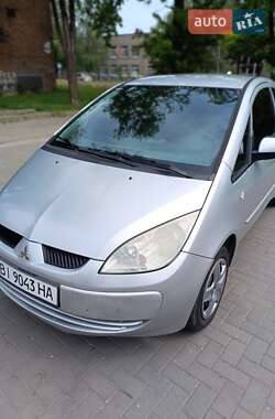 Хэтчбек Mitsubishi Colt 2005 в 