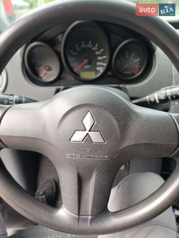 Хэтчбек Mitsubishi Colt 2005 в Запорожье