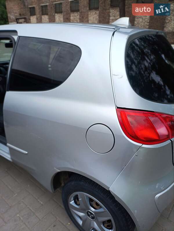 Хэтчбек Mitsubishi Colt 2005 в Запорожье