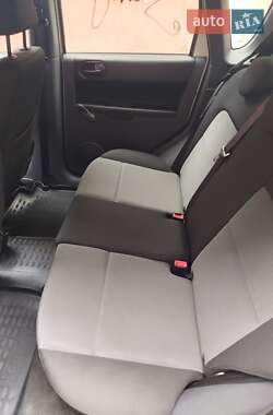 Хэтчбек Mitsubishi Colt 2009 в 