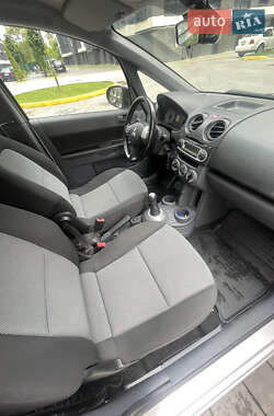 Хэтчбек Mitsubishi Colt 2010 в 