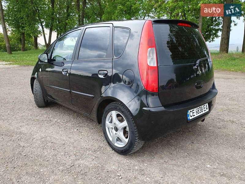 Хэтчбек Mitsubishi Colt 2008 в Черновцах
