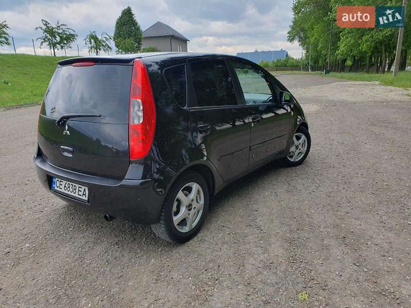 Хэтчбек Mitsubishi Colt 2008 в Черновцах