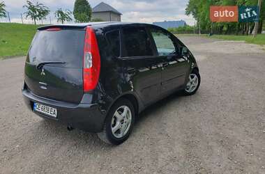 Хэтчбек Mitsubishi Colt 2008 в 
