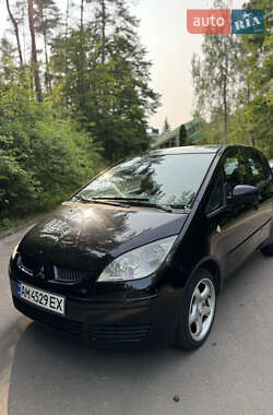Хетчбек Mitsubishi Colt 2006 в 