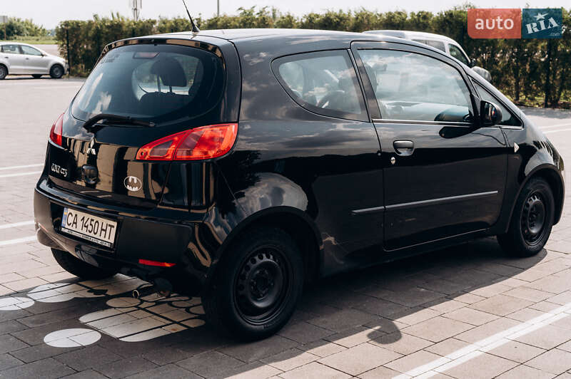 Хэтчбек Mitsubishi Colt 2005 в Умани