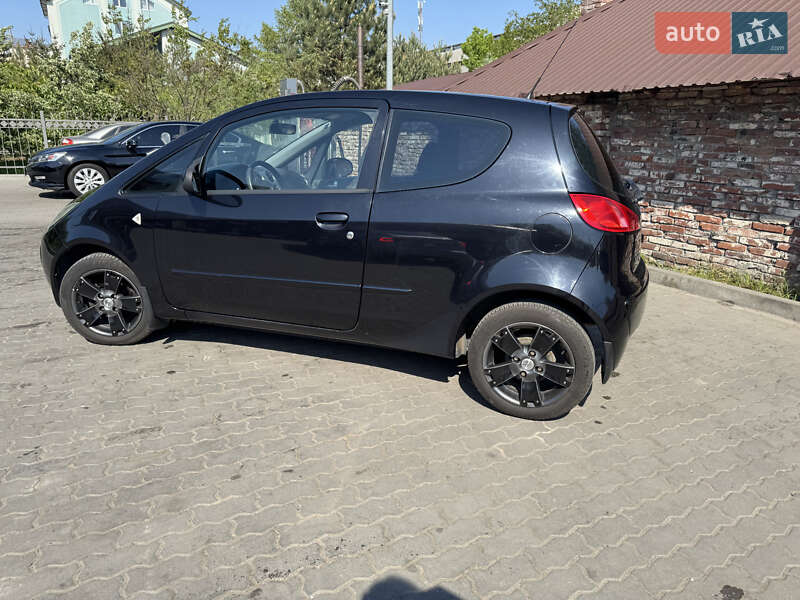 Хэтчбек Mitsubishi Colt 2008 в Львове