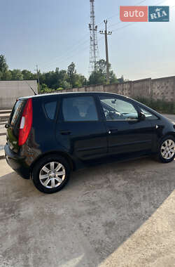 Хэтчбек Mitsubishi Colt 2008 в 