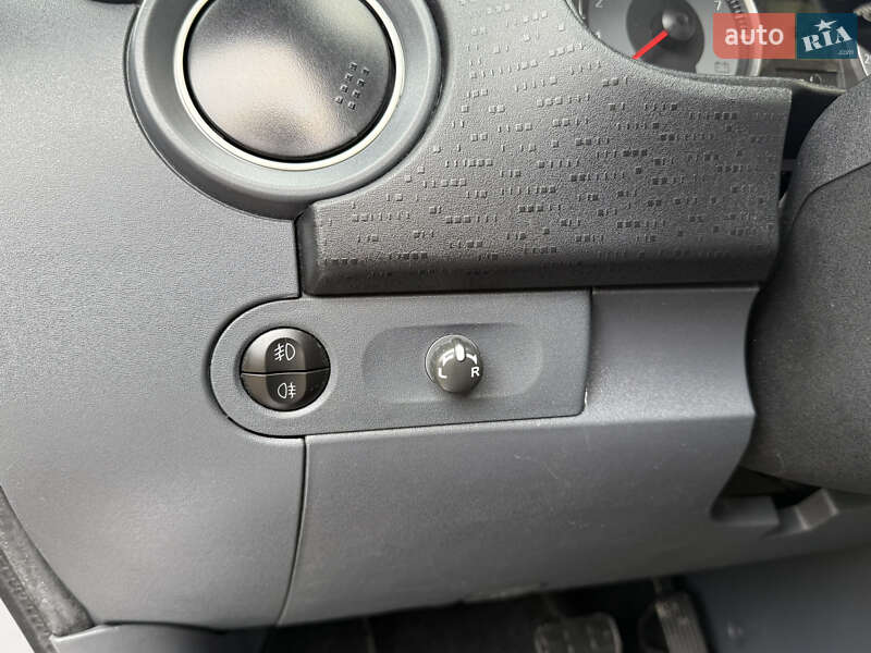 Хэтчбек Mitsubishi Colt 2013 в Черновцах