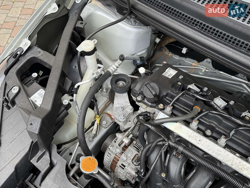 Хэтчбек Mitsubishi Colt 2013 в Черновцах