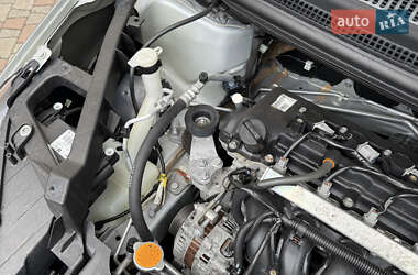 Хэтчбек Mitsubishi Colt 2013 в 